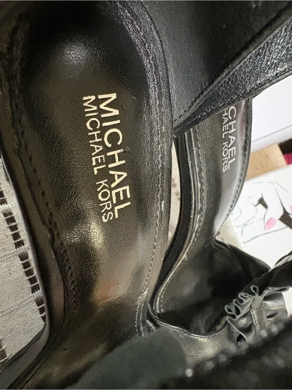 Michael Kors Bella Open Toe Ruffled Leather Platform Sandal Black, Size 6 M